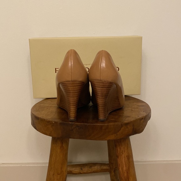Franco Sarto Stacked Leather Heels 7 - Picture 3 of 6